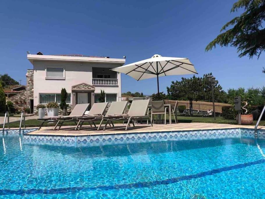 Villa Casa Chrissy Plagiárion Exteriör bild